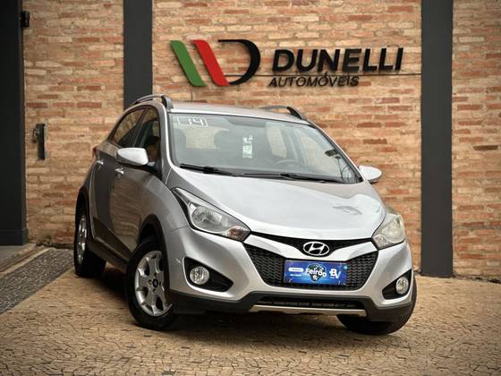 HYUNDAI HB20X 1.6 16V STYLE FLEX 4P AUTOMÁTICO